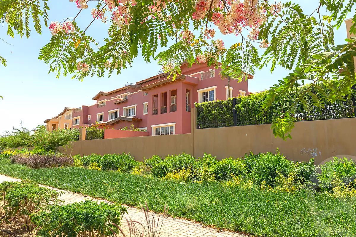 https://aqarmap.com.eg/ar/listing/7195341-for-sale-cairo-new-cairo-compounds-hyde-park-parkway-hyde-park-compound