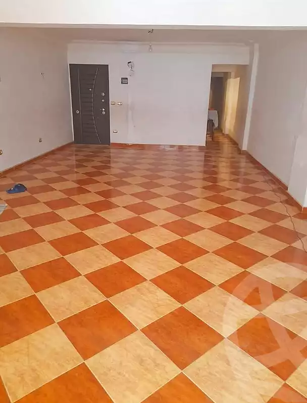https://aqarmap.com.eg/en/listing/7195599-for-sale-alexandria-al-agamy-el-hanouvel-kasr-al-quiri-st-1