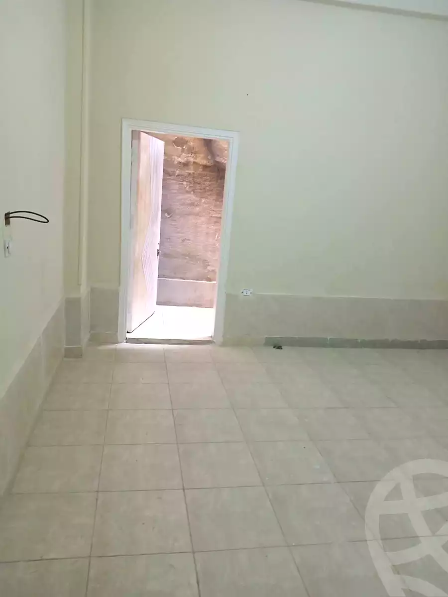 https://aqarmap.com.eg/ar/listing/7195758-for-sale-cairo-el-zaytun-hlmy-lzytwn-qassem-basha-st