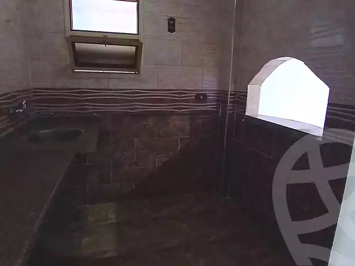 https://aqarmap.com.eg/en/listing/7194000-for-sale-alexandria-lsywf-el-falki