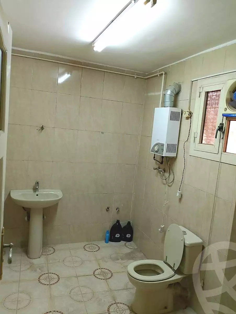 https://aqarmap.com.eg/ar/listing/7195860-for-rent-cairo-helwan-helwan-el-sharkeya-abd-el-rahman-pasha-st
