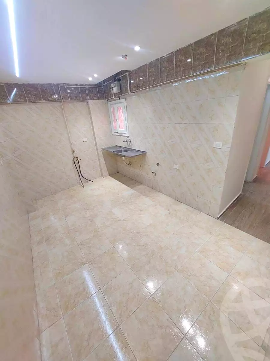 https://aqarmap.com.eg/ar/listing/7195924-for-sale-alexandria-sydy-bshr-sydy-bshr-bhry