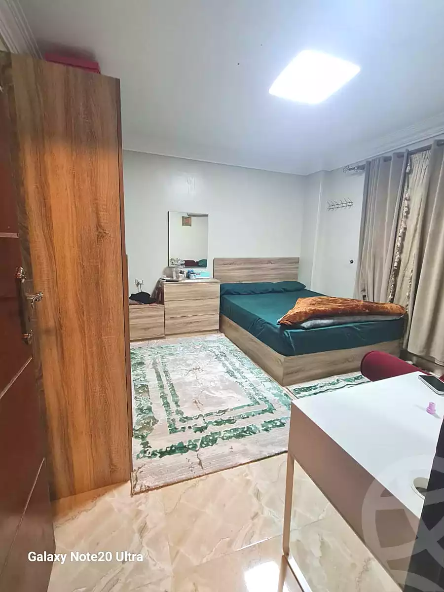 https://aqarmap.com.eg/ar/listing/7196102-for-sale-cairo-6th-of-october-hadaeq-october-compounds-el-fardoos-city