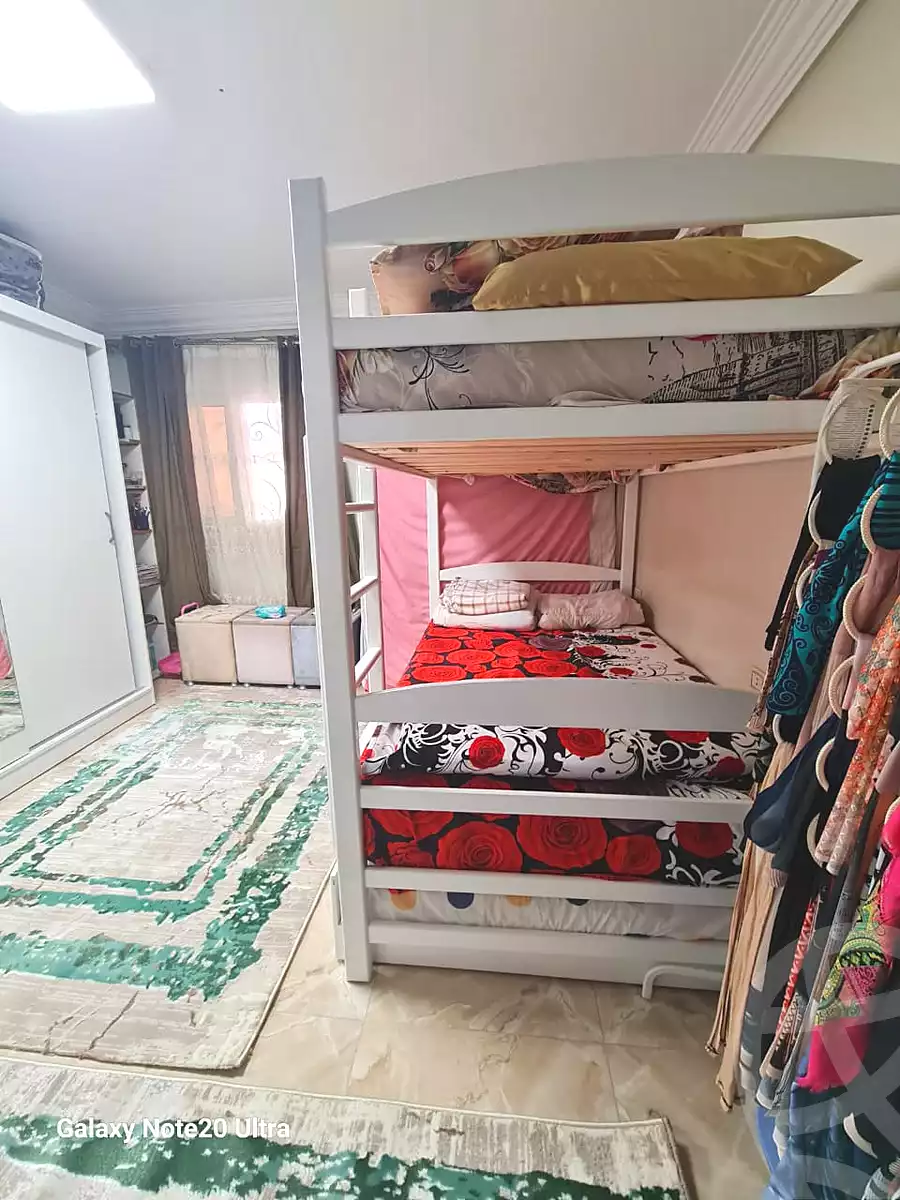 https://aqarmap.com.eg/ar/listing/7196102-for-sale-cairo-6th-of-october-hadaeq-october-compounds-el-fardoos-city