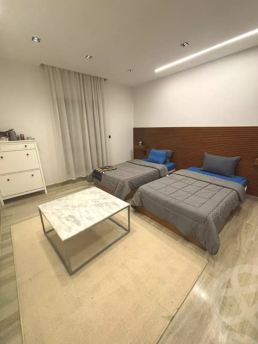 https://aqarmap.com.eg/ar/listing/7196116-for-rent-cairo-el-sheikh-zayed-city-compounds-kmbwnd-wyst-twn-swdyk