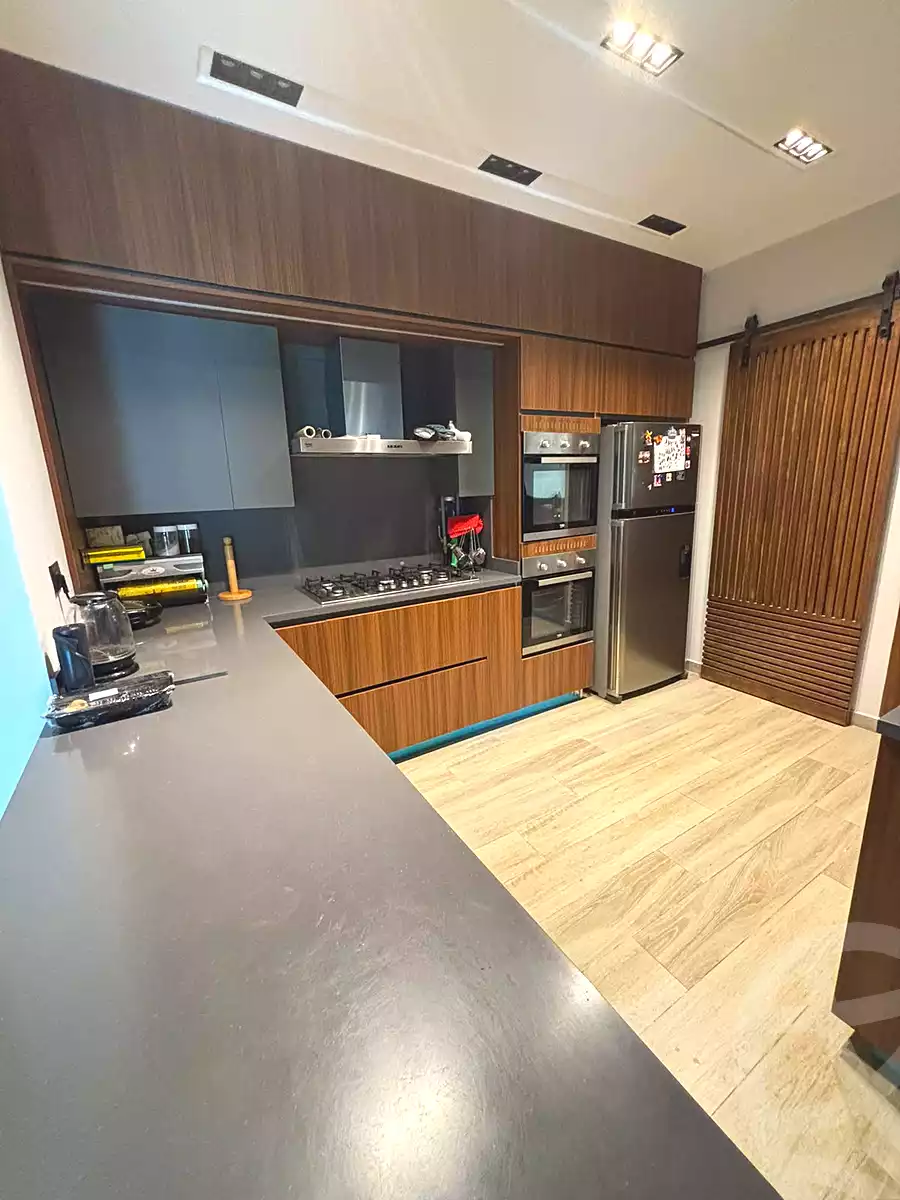 https://aqarmap.com.eg/ar/listing/7196116-for-rent-cairo-el-sheikh-zayed-city-compounds-kmbwnd-wyst-twn-swdyk