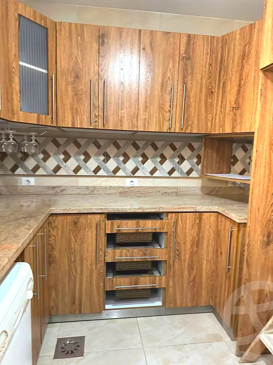 https://aqarmap.com.eg/en/listing/7196125-for-rent-cairo-el-sheikh-zayed-city-el-hay-elasher-street-100