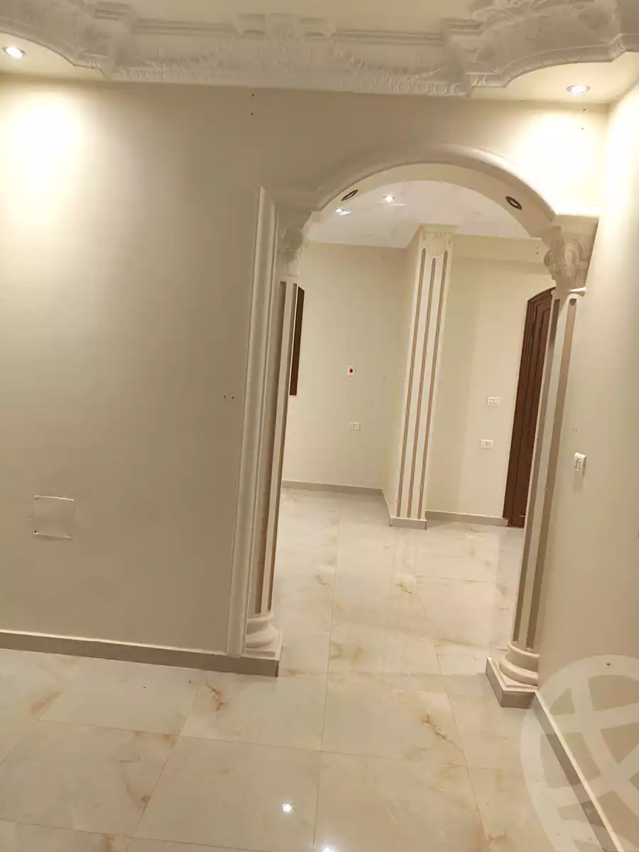 https://aqarmap.com.eg/ar/listing/7196160-for-rent-gharbia-tanta-tanta-city-el-kornish-rd