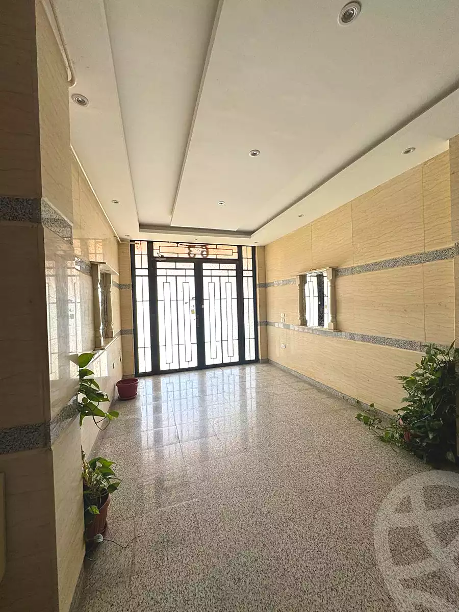 https://aqarmap.com.eg/en/listing/7196366-for-rent-cairo-el-sheikh-zayed-city-el-hay-elasher-street-100