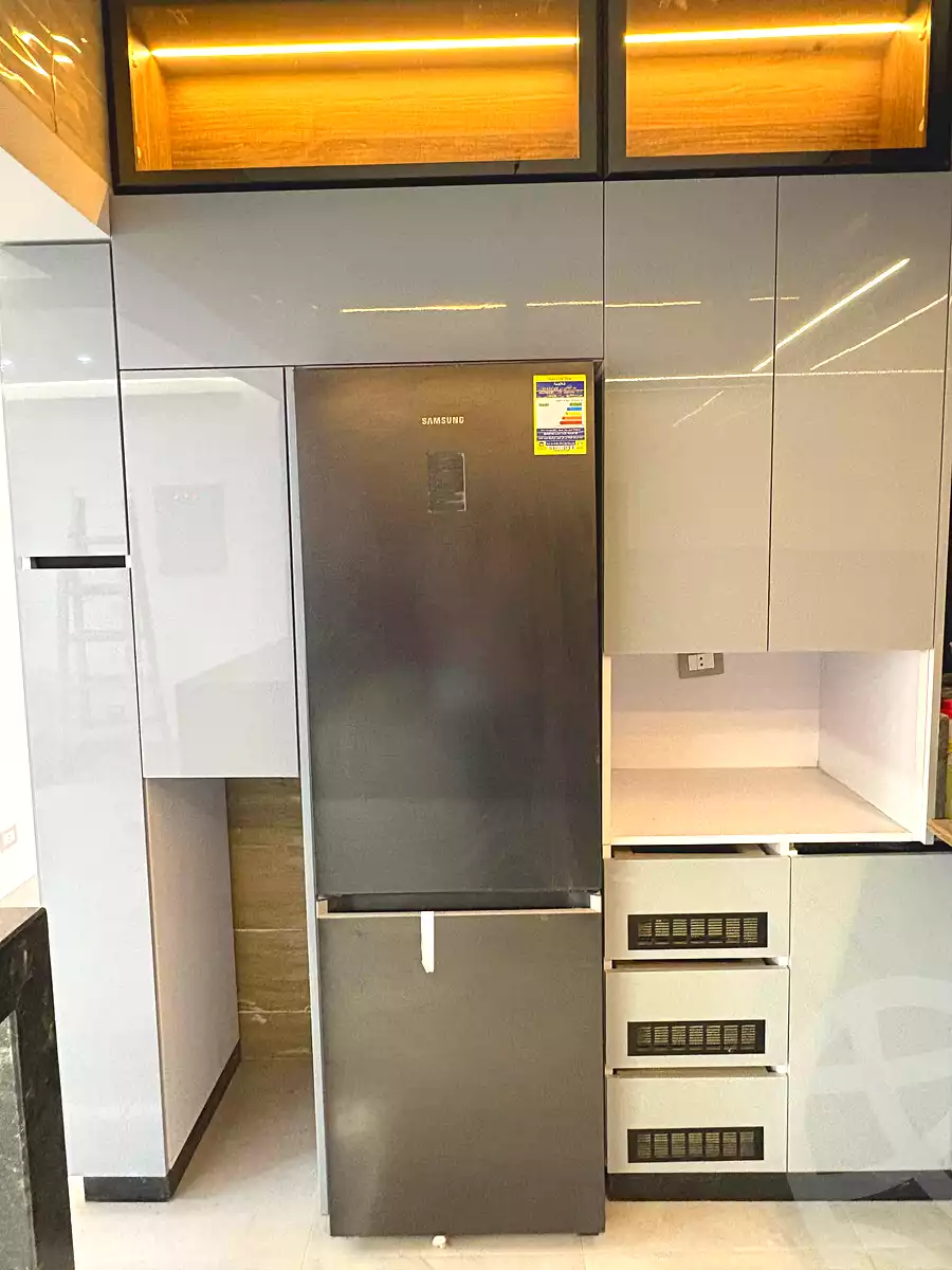 https://aqarmap.com.eg/ar/listing/7196801-for-sale-cairo-new-cairo-lrhb-city-phase-2-amr-ibn-el-aas-st