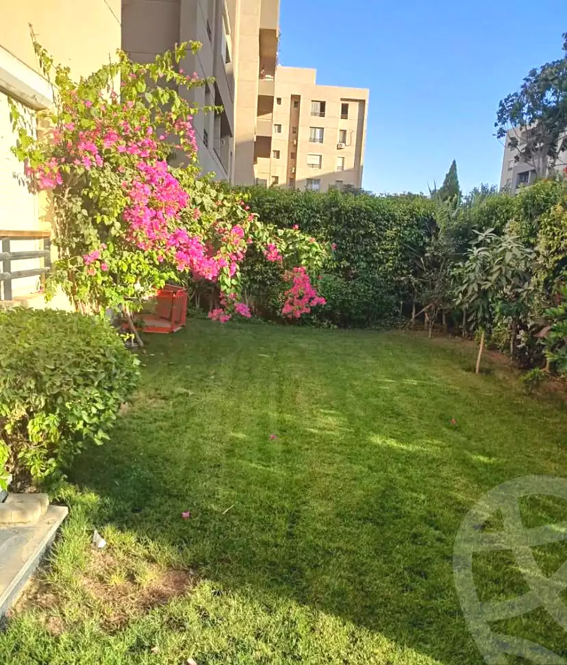 شقة بـ٣ غرف نوم في ذا سكوير، صورة ٣ من ١٢