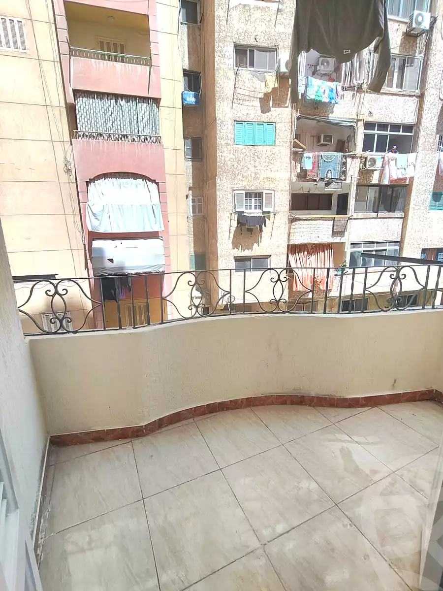 https://aqarmap.com.eg/ar/listing/7197120-for-sale-alexandria-sydy-bshr-sydy-bshr-bhry-shr-khld-bn-lwlyd