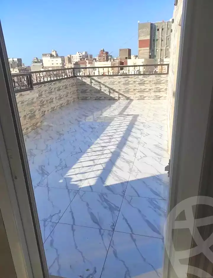 https://aqarmap.com.eg/ar/listing/7197379-for-sale-alexandria-sydy-bshr-sydy-bshr-bhry-shr-mhmd-njyb