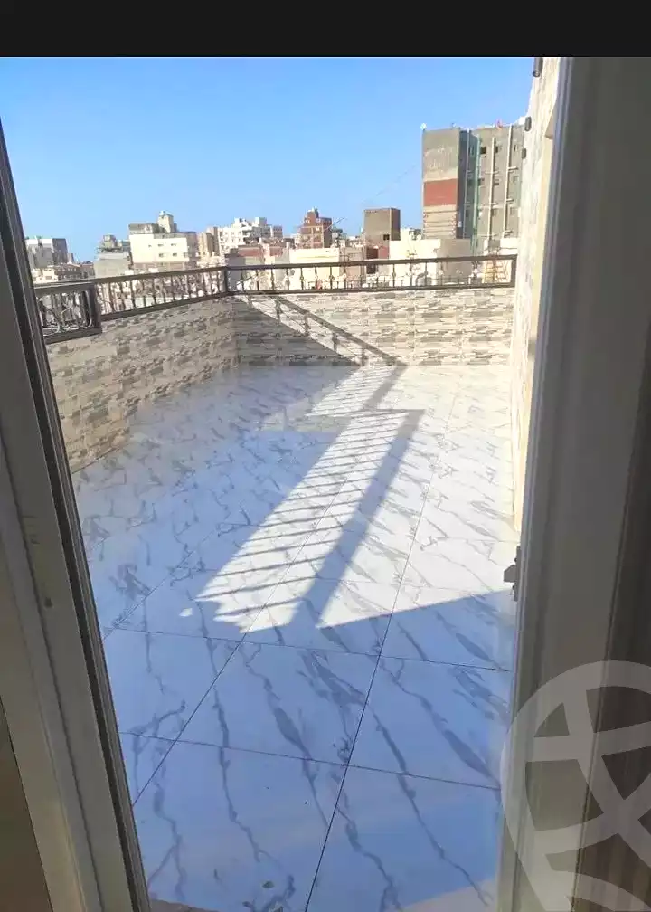https://aqarmap.com.eg/ar/listing/7197379-for-sale-alexandria-sydy-bshr-sydy-bshr-bhry-shr-mhmd-njyb