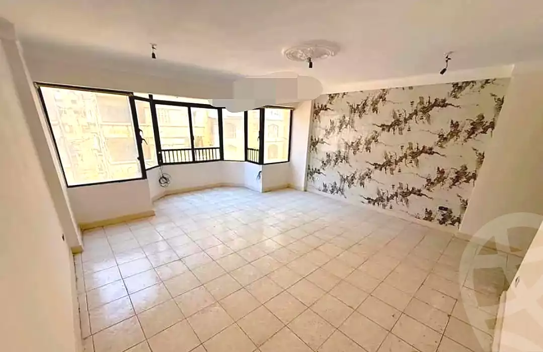https://aqarmap.com.eg/en/listing/7197477-for-sale-alexandria-sydy-bshr-sydy-bshr-bhry-shr-khld-bn-lwlyd