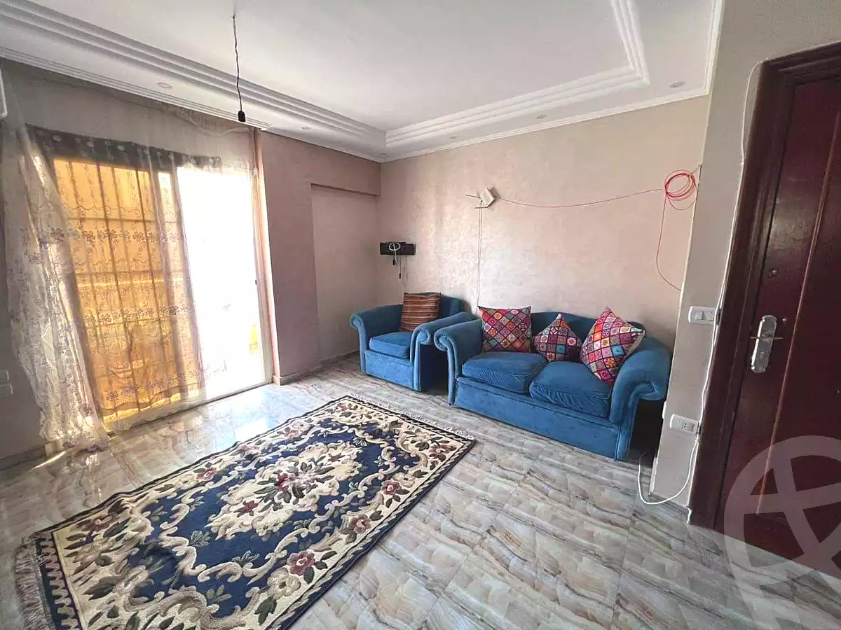 https://aqarmap.com.eg/en/listing/7197595-for-sale-cairo-new-cairo-compounds-el-ashrafia