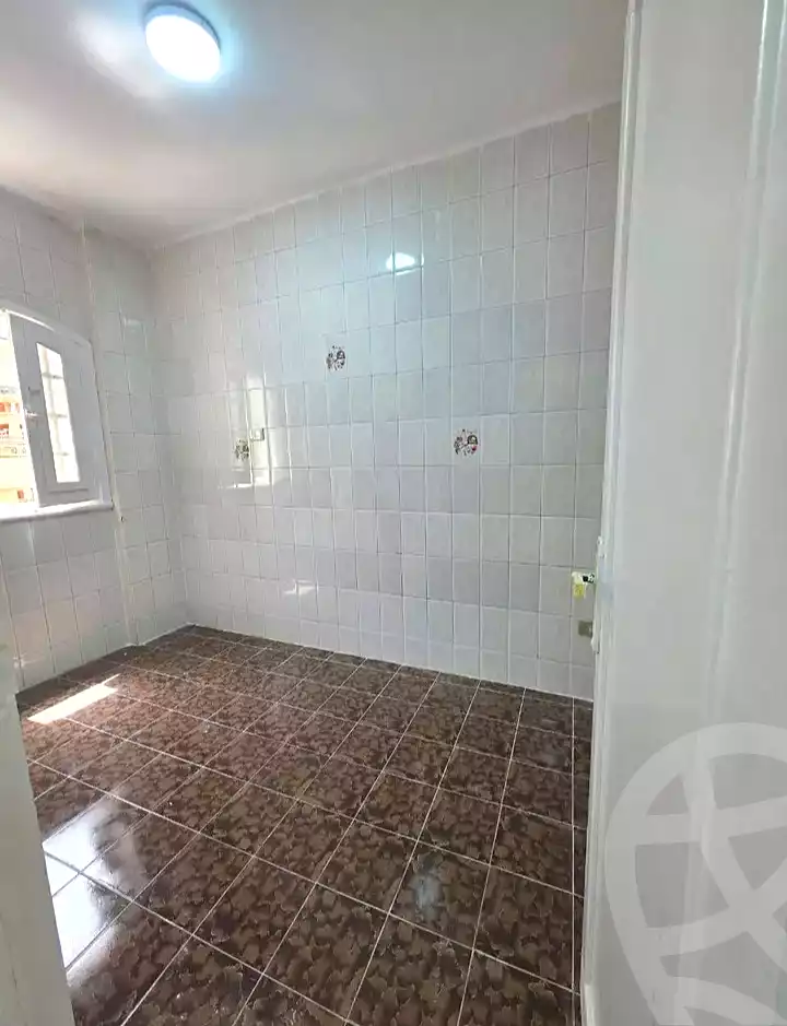https://aqarmap.com.eg/en/listing/7198179-for-sale-alexandria-al-agamy-shataa-el-nakheel