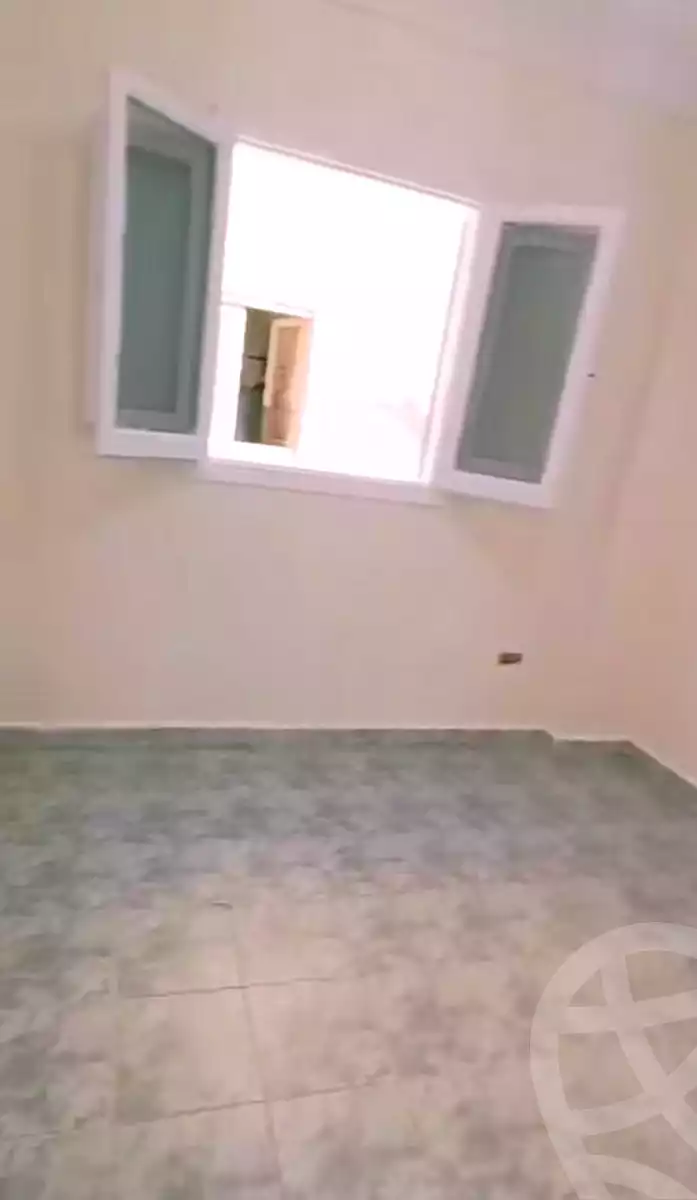 https://aqarmap.com.eg/ar/listing/7198261-for-sale-alexandria-al-agamy-shataa-el-nakheel