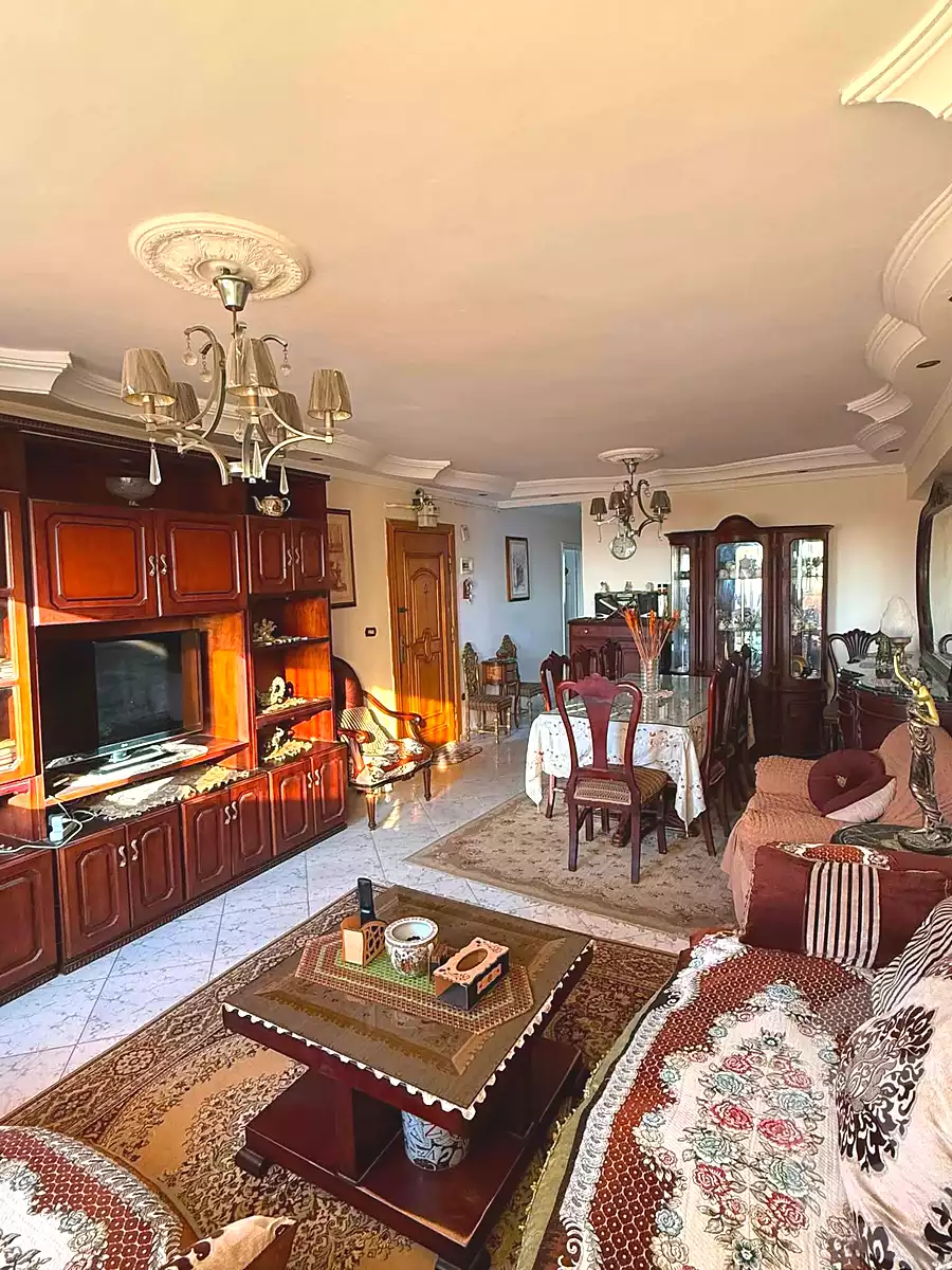 https://aqarmap.com.eg/ar/listing/7198318-for-sale-alexandria-sydy-bshr-sydy-bshr-bhry-abd-el-salam-aref-st