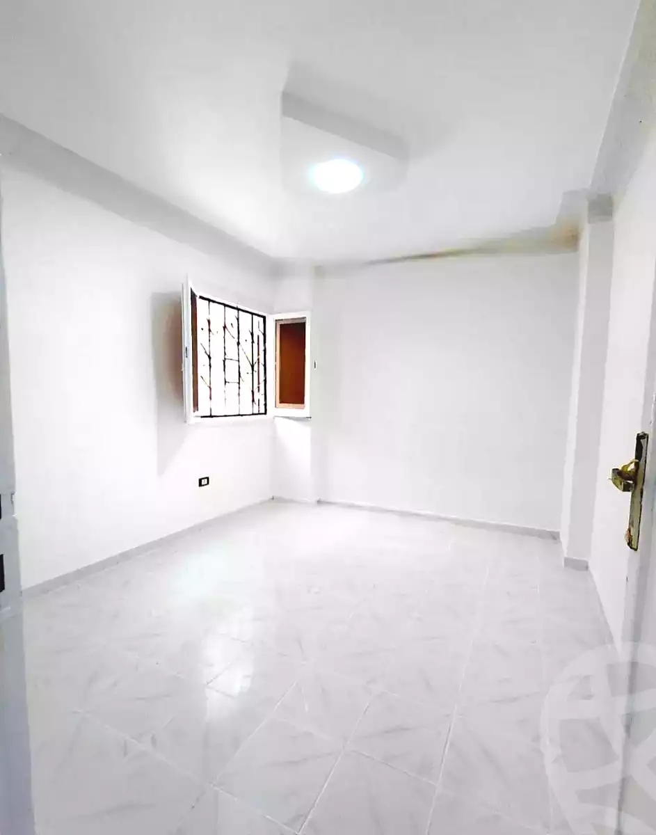 https://aqarmap.com.eg/ar/listing/7198557-for-sale-alexandria-al-agamy-shataa-el-nakheel