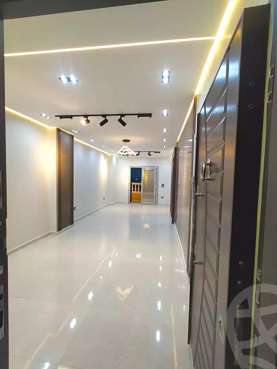 https://aqarmap.com.eg/en/listing/7198672-for-sale-cairo-6th-of-october-hadaeq-october-compounds-el-fardoos-city
