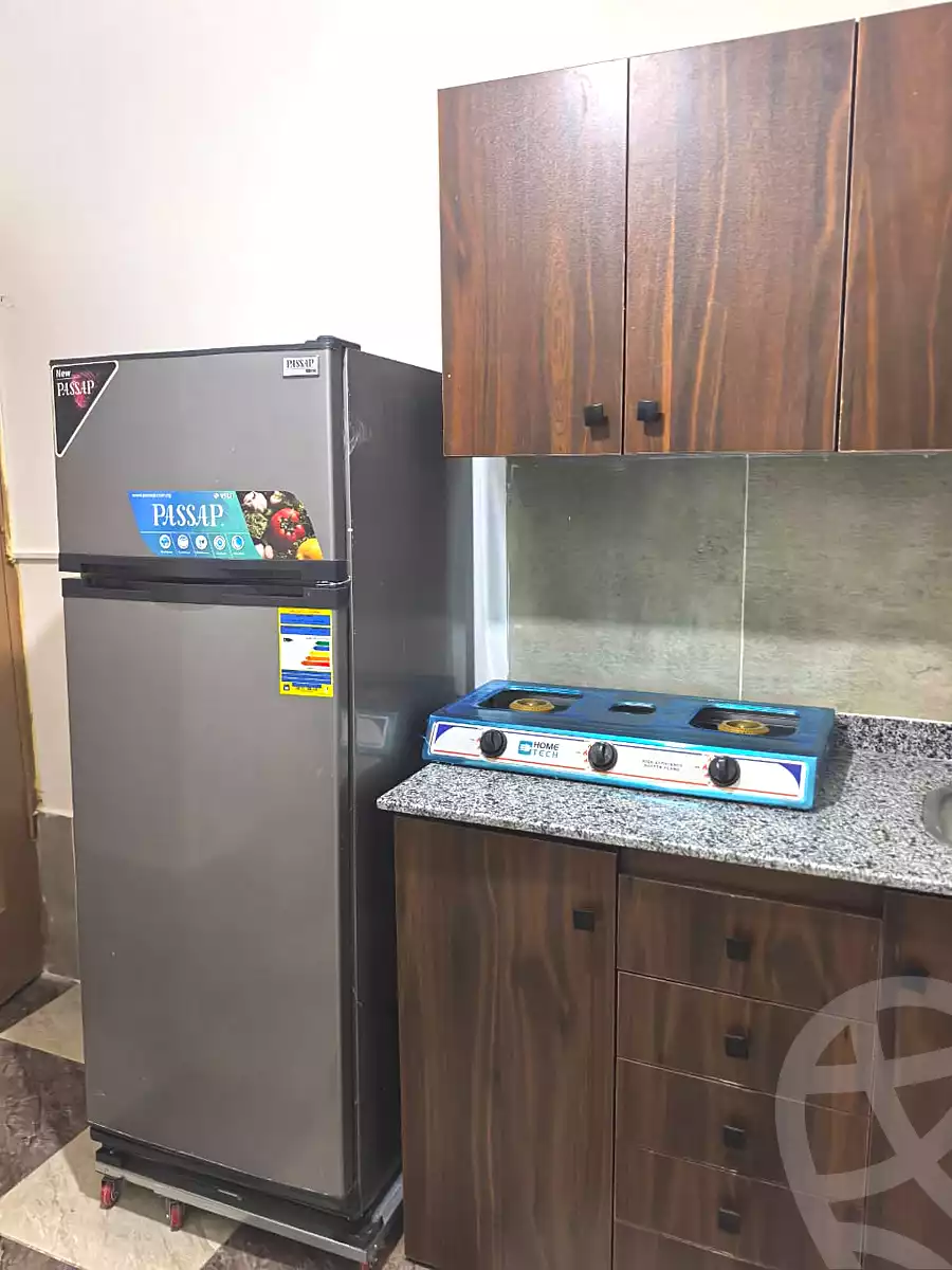 https://aqarmap.com.eg/ar/listing/7198681-for-rent-cairo-6th-of-october-el-ahyaa-neighborhood-1st-third-neighborhood
