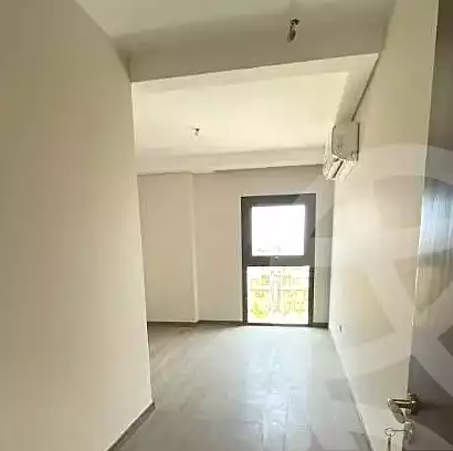 https://aqarmap.com.eg/ar/listing/7198952-for-sale-cairo-el-sheikh-zayed-city-compounds-kmbwnd-fyldj-wyst-dr-llttwyr