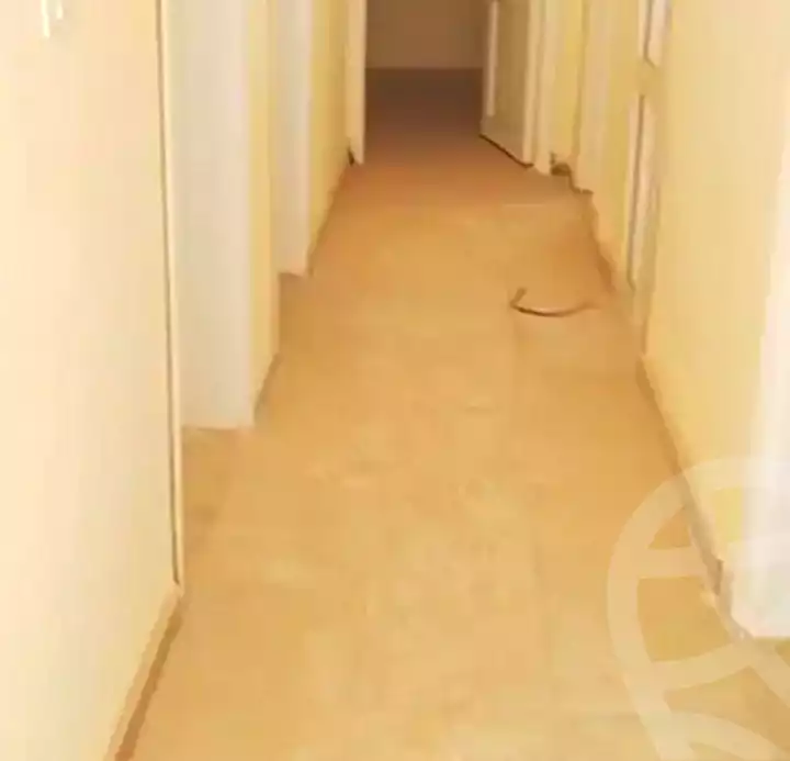 https://aqarmap.com.eg/ar/listing/7198990-for-sale-cairo-6th-of-october-hadaeq-october-social-housing-800-acre