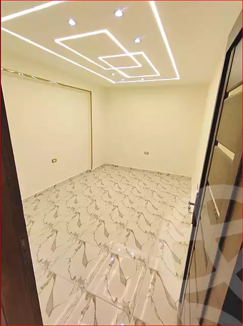 https://aqarmap.com.eg/ar/listing/7199080-for-sale-alexandria-lsywf-el-falki