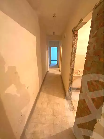 https://aqarmap.com.eg/en/listing/7199570-for-sale-alexandria-ganaklis