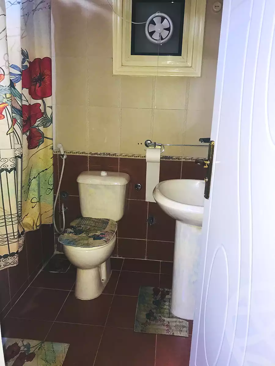 https://aqarmap.com.eg/ar/listing/7199671-for-sale-cairo-el-zaytun-lzytwn-lshrqy-toman-bai-st