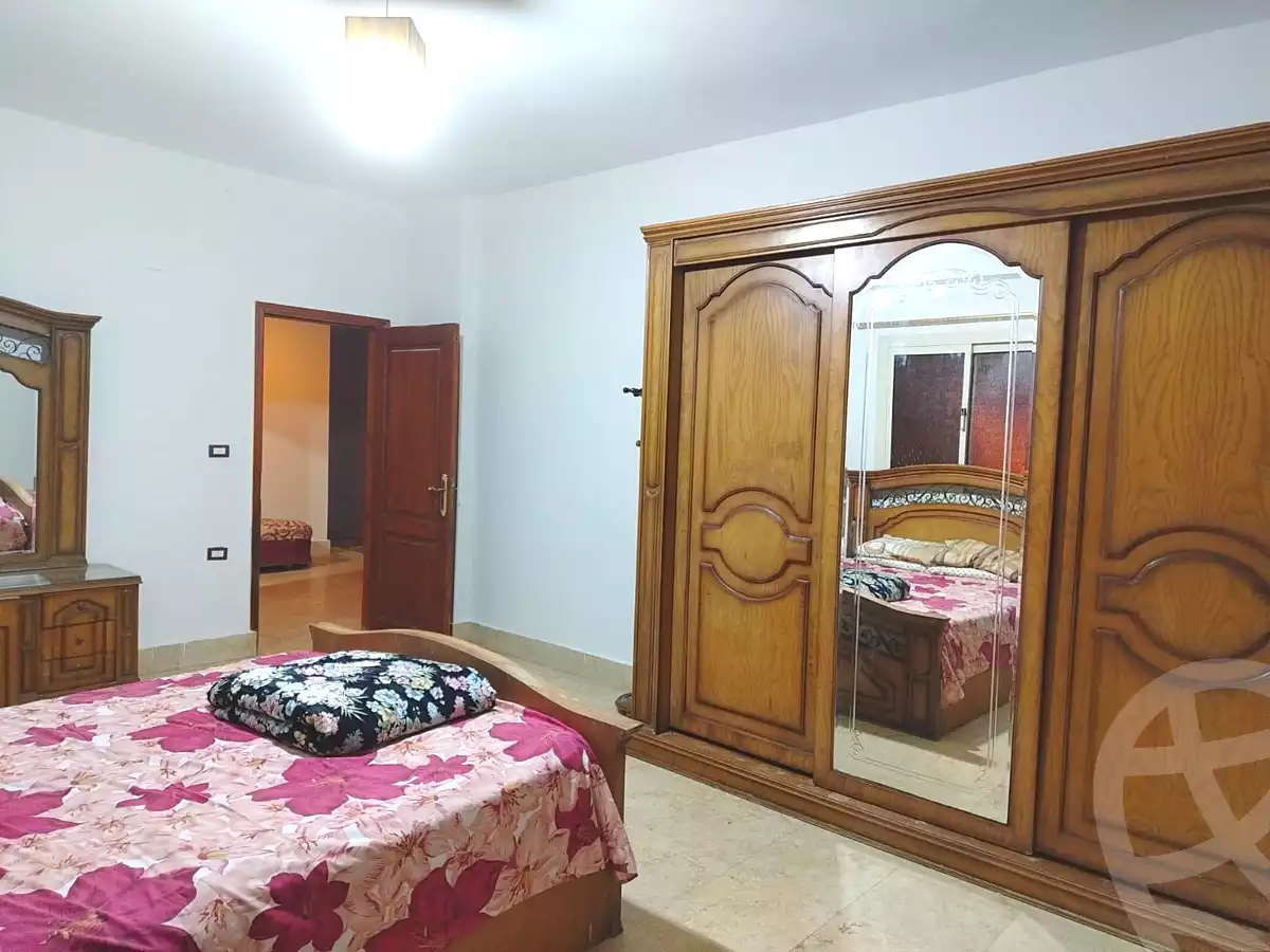 https://aqarmap.com.eg/ar/listing/7199917-for-rent-cairo-new-cairo-el-yassamin-el-yasmeen-3-mohamed-rahim-st
