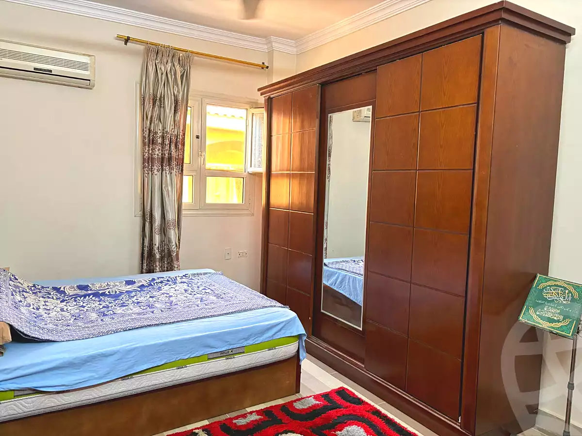 https://aqarmap.com.eg/ar/listing/7199939-for-sale-cairo-new-cairo-south-investors-mohammed-nagib-axis-st