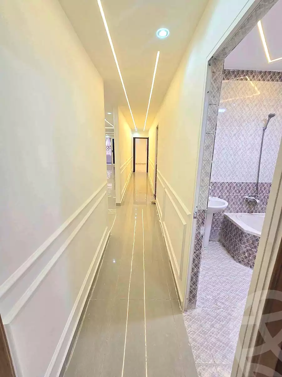 https://aqarmap.com.eg/ar/listing/7199979-for-sale-alexandria-sydy-bshr-sydy-bshr-bhry-shr-khld-bn-lwlyd
