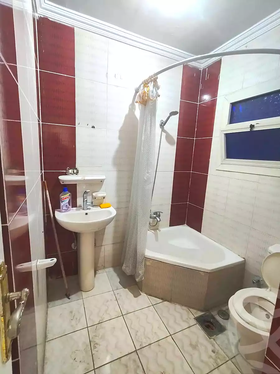 https://aqarmap.com.eg/en/listing/7199994-for-sale-alexandria-el-mandara-shr-jml-bd-lnsr