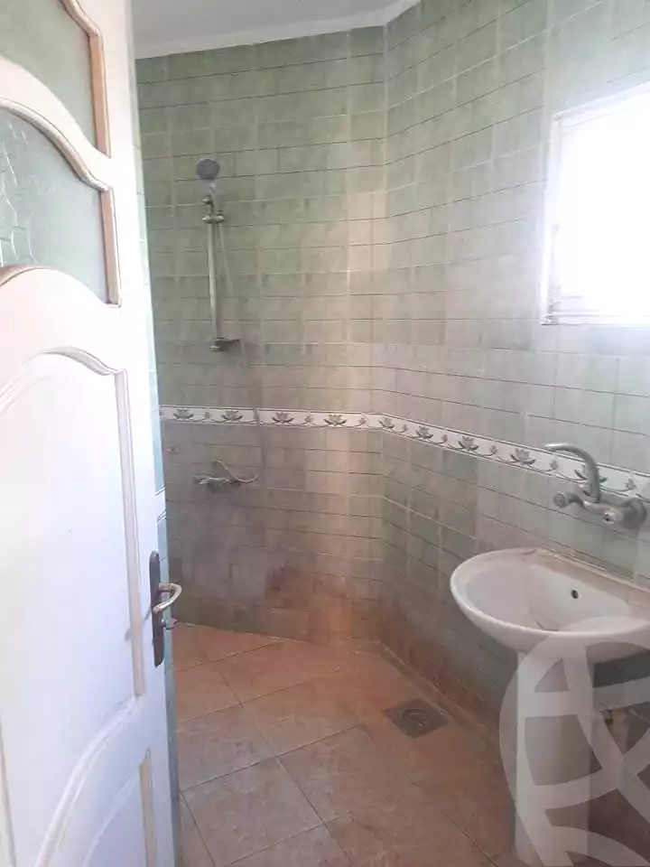 https://aqarmap.com.eg/ar/listing/7200334-for-sale-alexandria-el-mandara-shr-30