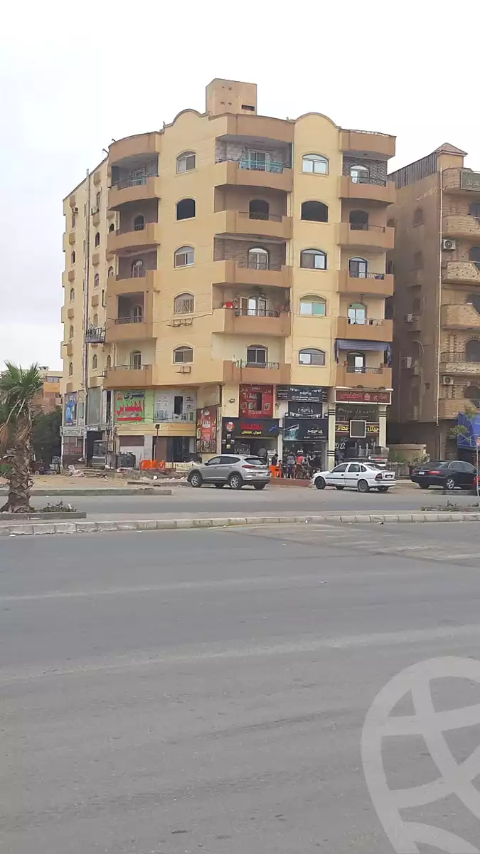 https://aqarmap.com.eg/ar/listing/7198896-for-sale-cairo-6th-of-october-mohmmed-imad-rageb-al-tahrir-st