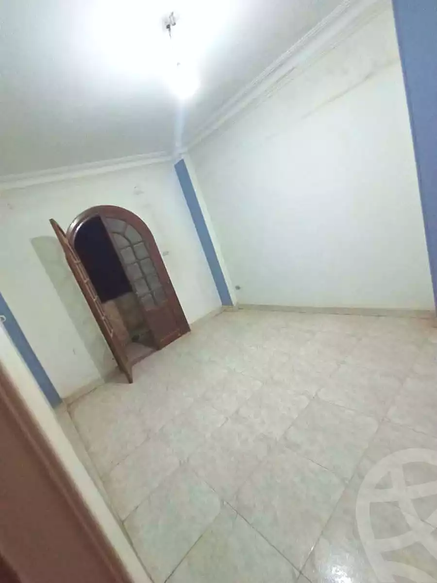 https://aqarmap.com.eg/en/listing/7200627-for-sale-cairo-helwan-helwan-el-sharkeya-thabit-basha-st