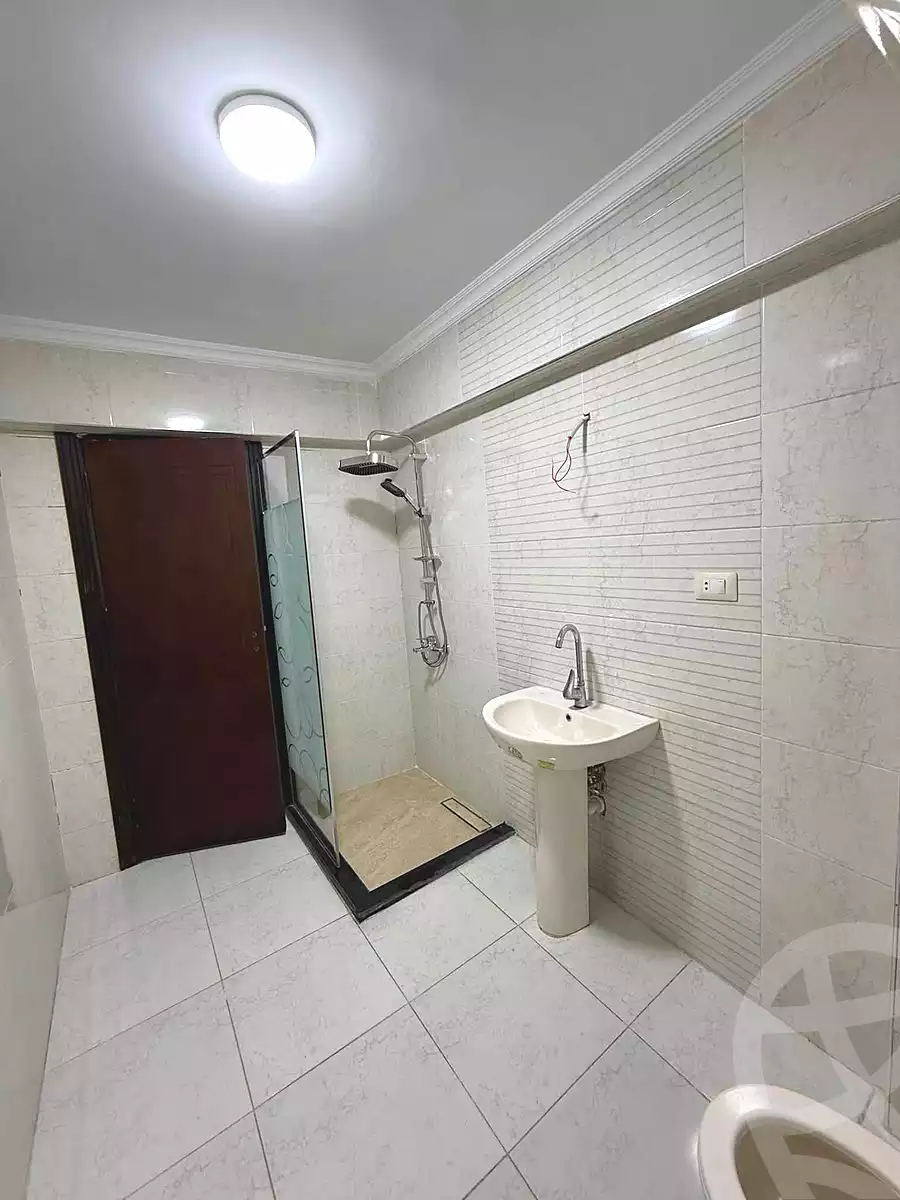 https://aqarmap.com.eg/ar/listing/7200693-for-sale-alexandria-el-asafra-l-sfr-bhry