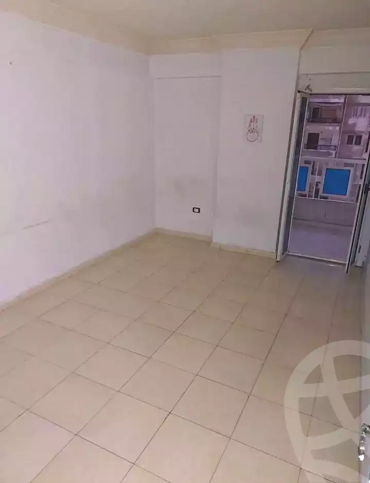 https://aqarmap.com.eg/en/listing/7200814-for-rent-alexandria-sydy-bshr-sydy-bshr-bhry-shr-mhmd-njyb