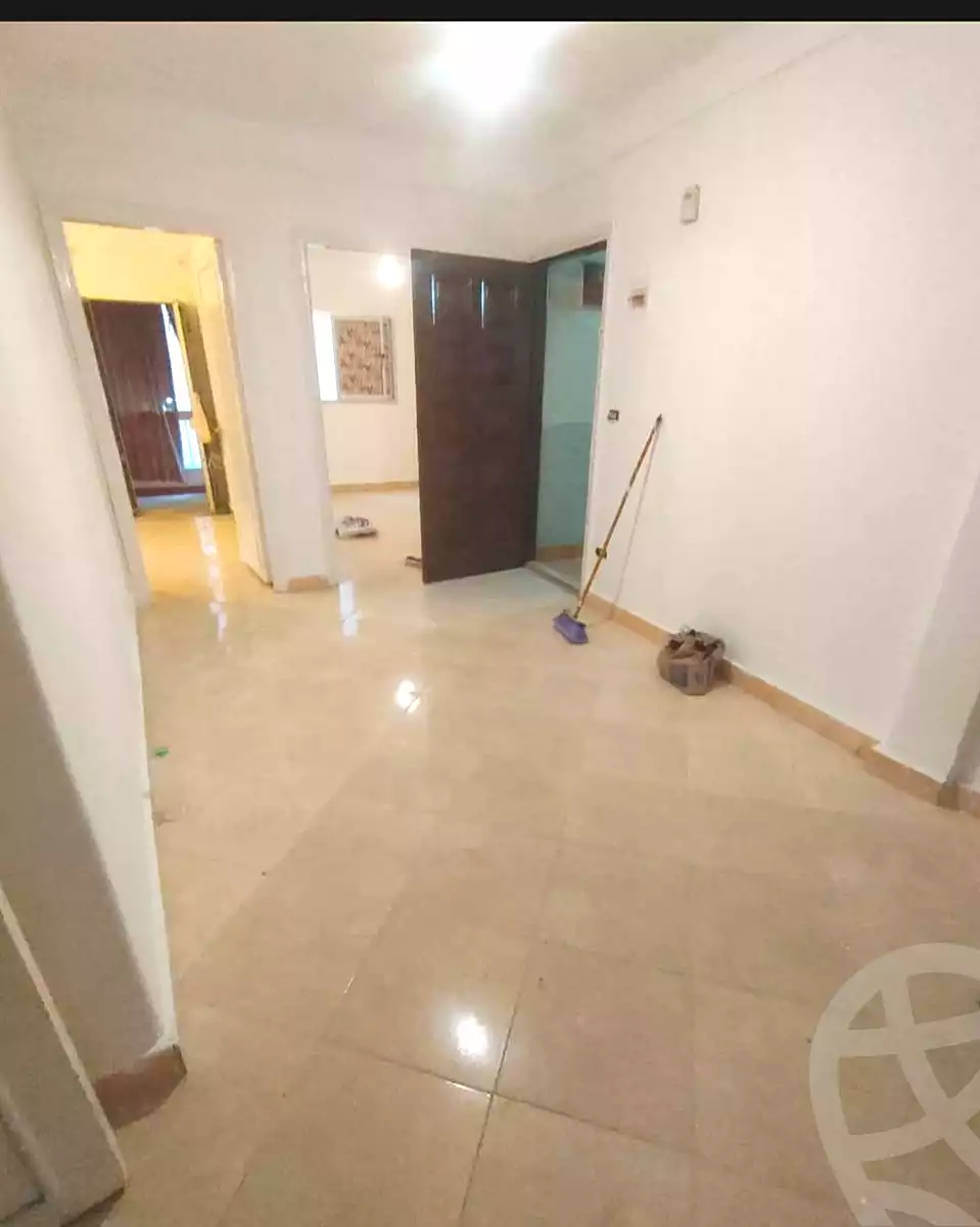 https://aqarmap.com.eg/ar/listing/7200843-for-sale-alexandria-sydy-bshr-sydy-bshr-bhry-gamal-abd-el-nasir-st