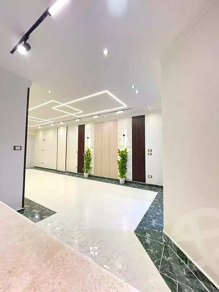 https://aqarmap.com.eg/ar/listing/7200949-for-sale-alexandria-al-agamy-shataa-el-nakheel