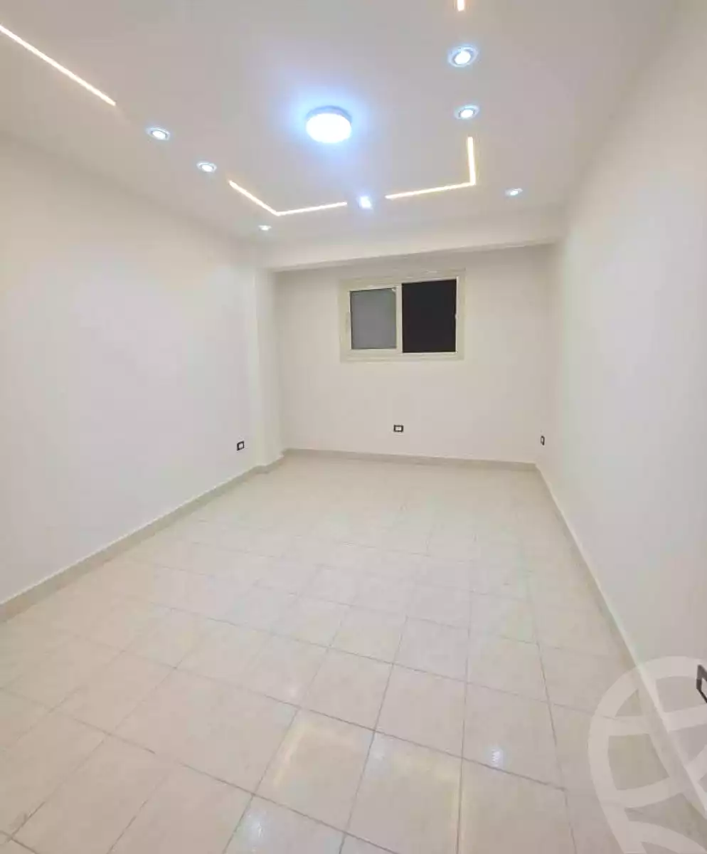 https://aqarmap.com.eg/en/listing/7201095-for-sale-alexandria-miami-khld-bn-lwlyd