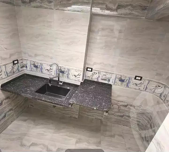 https://aqarmap.com.eg/ar/listing/7201198-for-sale-alexandria-lsywf-el-falki