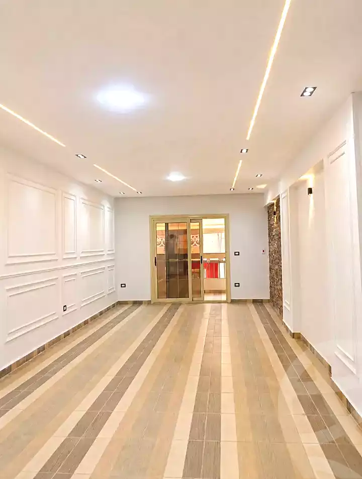 https://aqarmap.com.eg/ar/listing/7201290-for-sale-alexandria-al-agamy-lbytsh-el-reyad-st