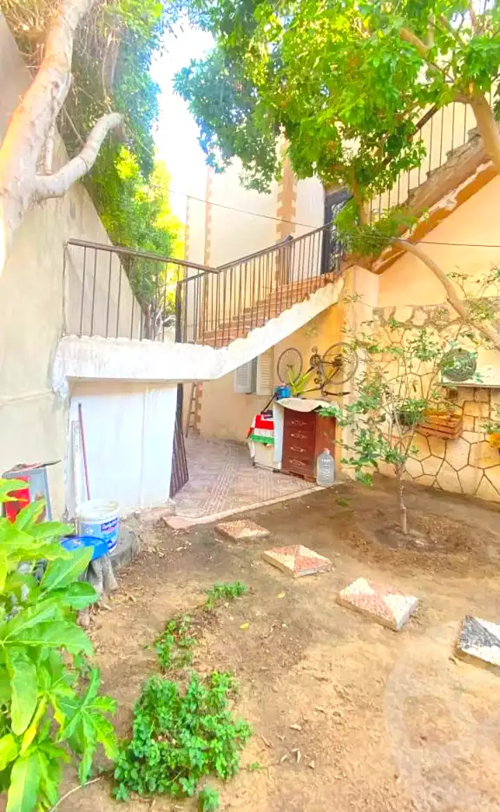 https://aqarmap.com.eg/ar/listing/7201372-for-sale-alexandria-al-agamy-lbytsh-el-hanafeya-st