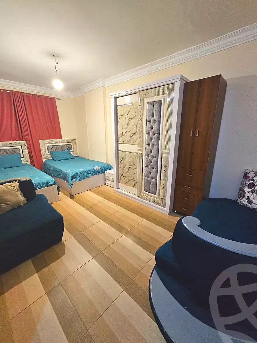 https://aqarmap.com.eg/ar/listing/7201433-for-rent-cairo-6th-of-october-el-ahyaa-neighborhood-2nd-divided-from-al-kafrawei-st