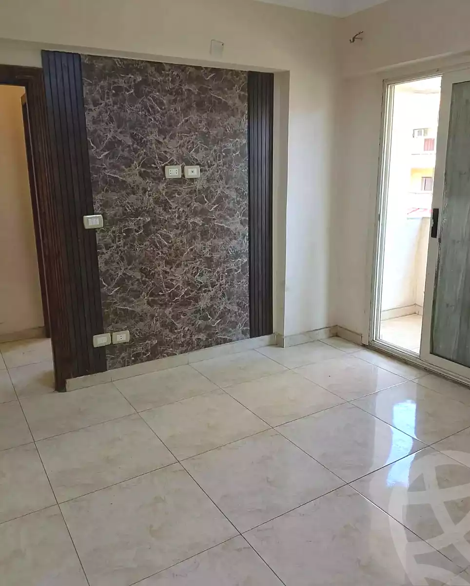 https://aqarmap.com.eg/en/listing/7201431-for-rent-alexandria-al-agamy-shataa-el-nakheel