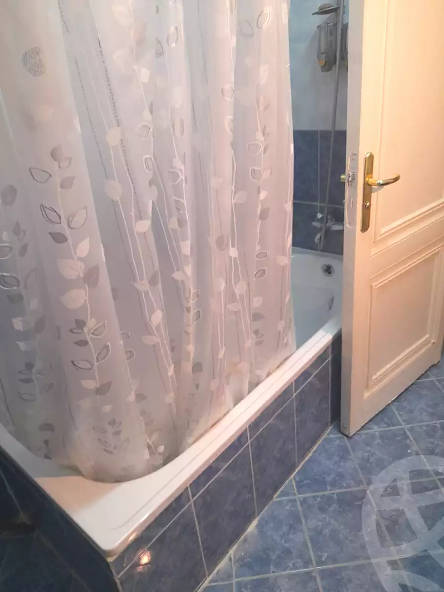 https://aqarmap.com.eg/en/listing/7201480-for-rent-cairo-6th-of-october-el-hay-el-motamyz