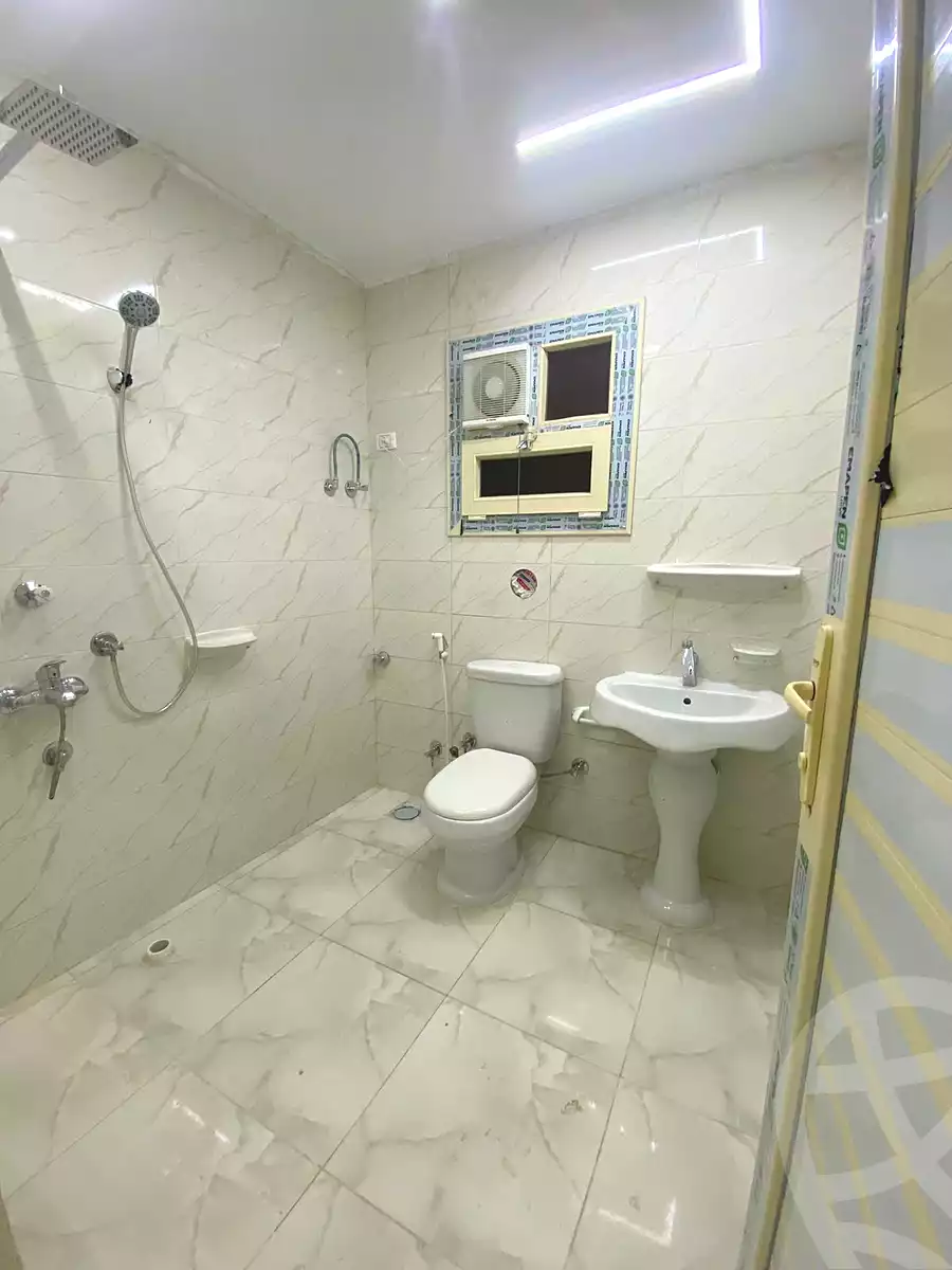 https://aqarmap.com.eg/ar/listing/7201551-for-rent-cairo-6th-of-october-el-ahyaa-neighborhood-2nd-el-moustashar-mohammed-hasan-st